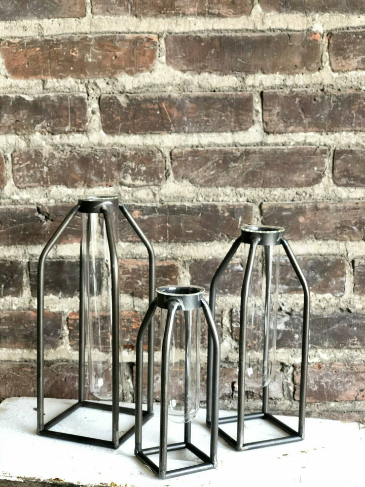 Metal Frame Skinny Test Tubes