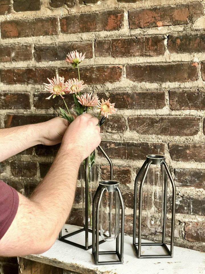 Metal Frame Skinny Test Tubes