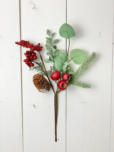 Snowy Berries Cone Pick