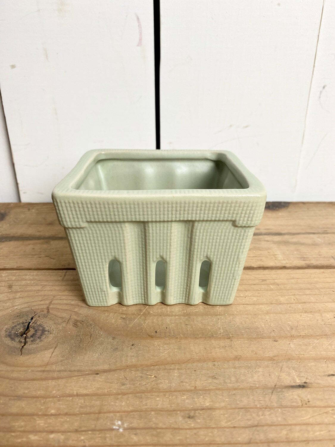 Matte Stoneware Berry Bowls