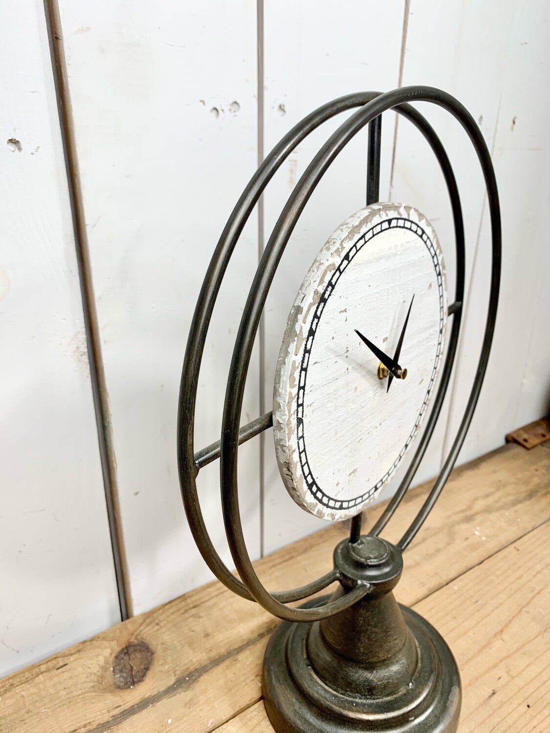 Metal Table Clock