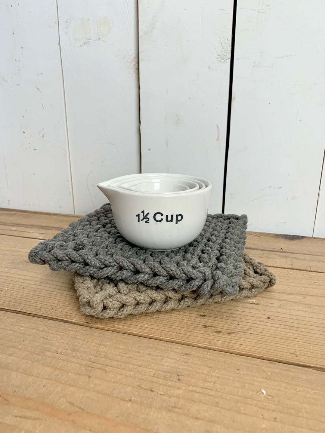 Measuring Cups - White Porcelain