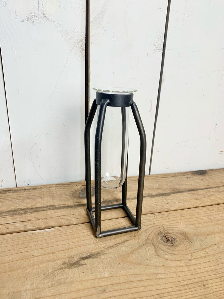 Metal Frame Skinny Test Tubes