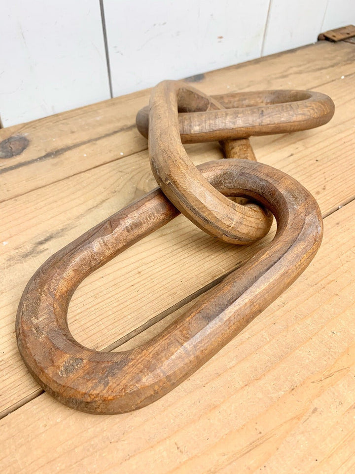 Dark Stain Wood Chain