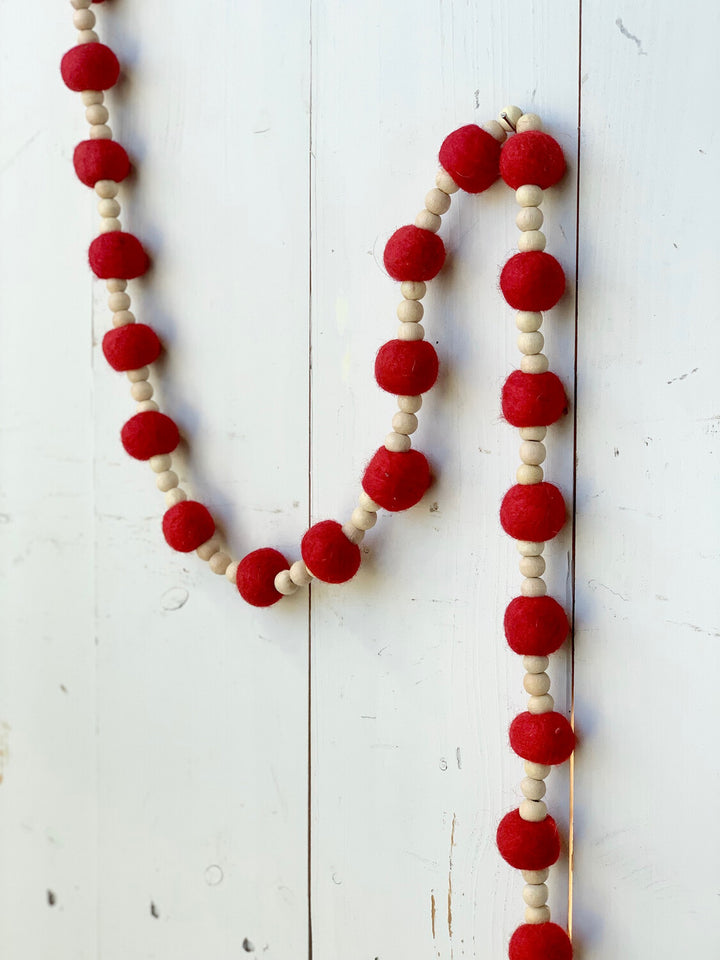 Red and Natural Wool Felt Valentine Garland