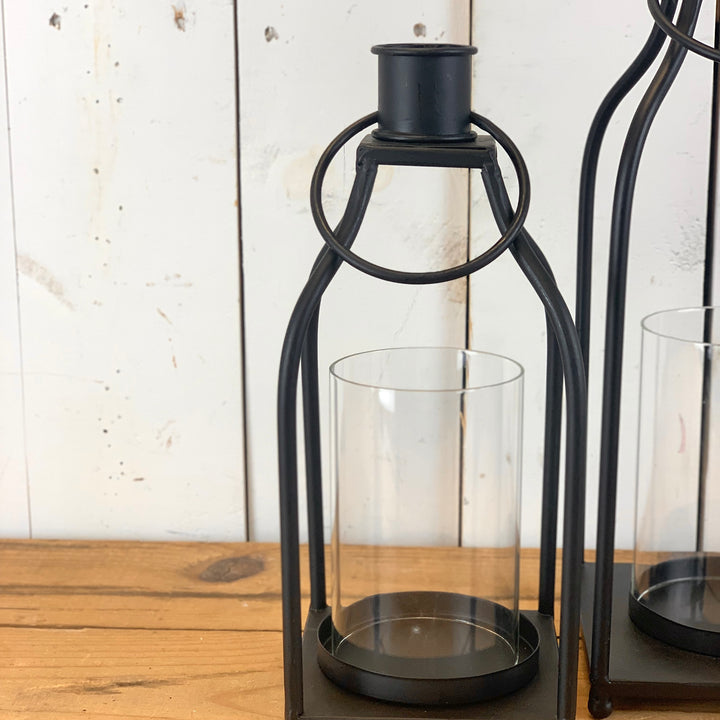 Black Lanterns with Glass Pillars