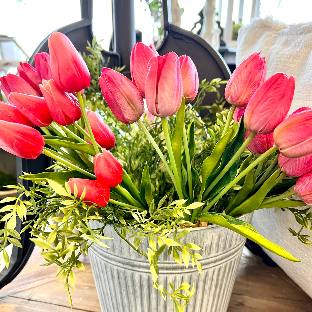 7 Stem Tulip Bouquet