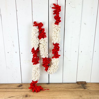 Chunky Yarn Pom Pom Garland