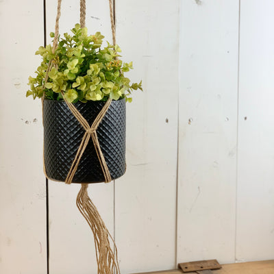 Tan Crisscross Macramé Hanger