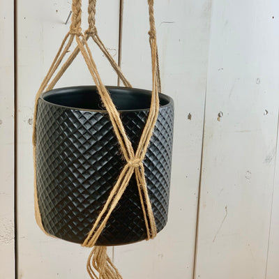 Tan Crisscross Macramé Hanger