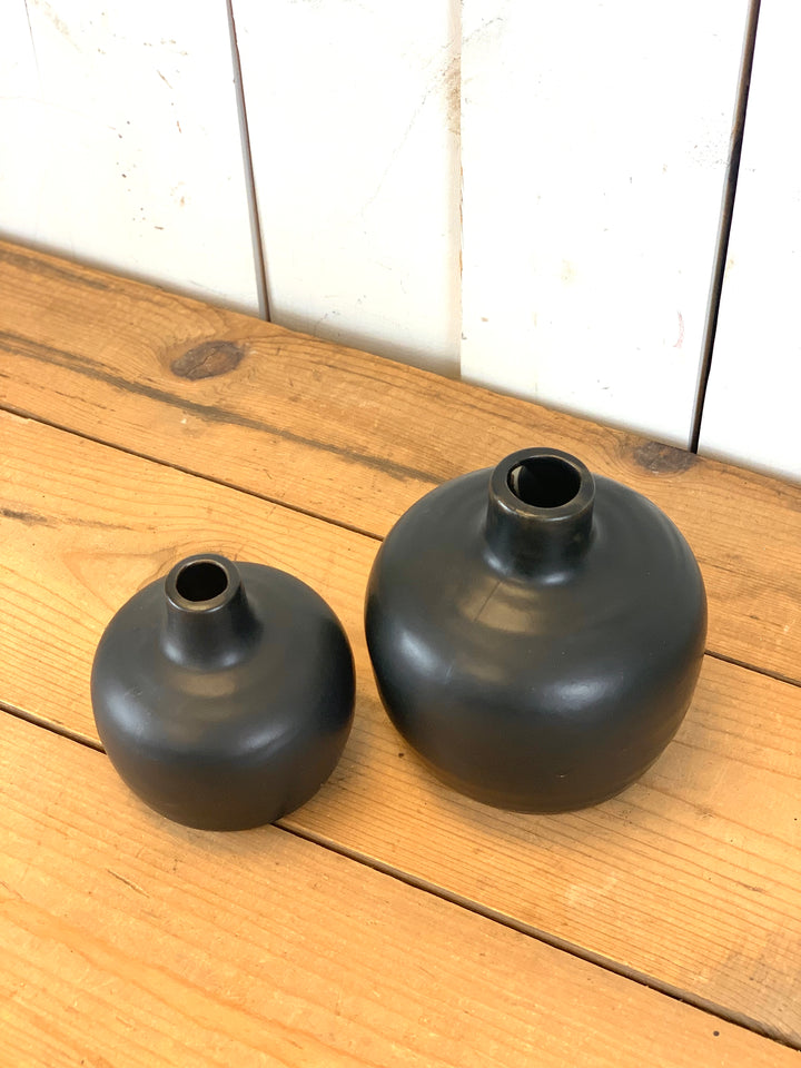 Black Matte Vases