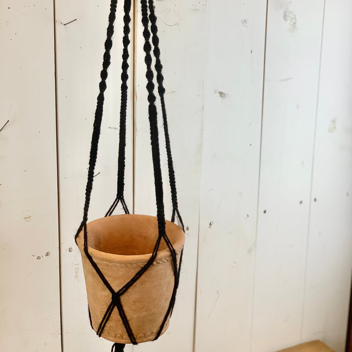 Black Crisscross Plant Hanger