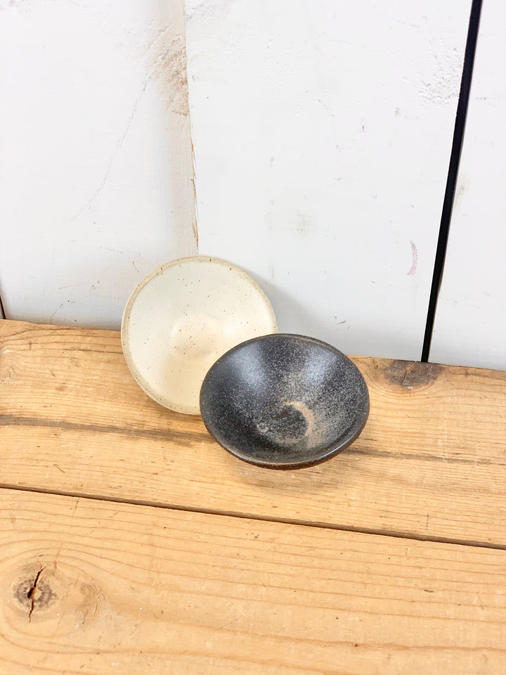 Stoneware Dish