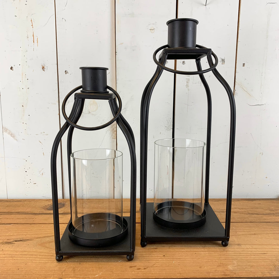 Black Lanterns with Glass Pillars