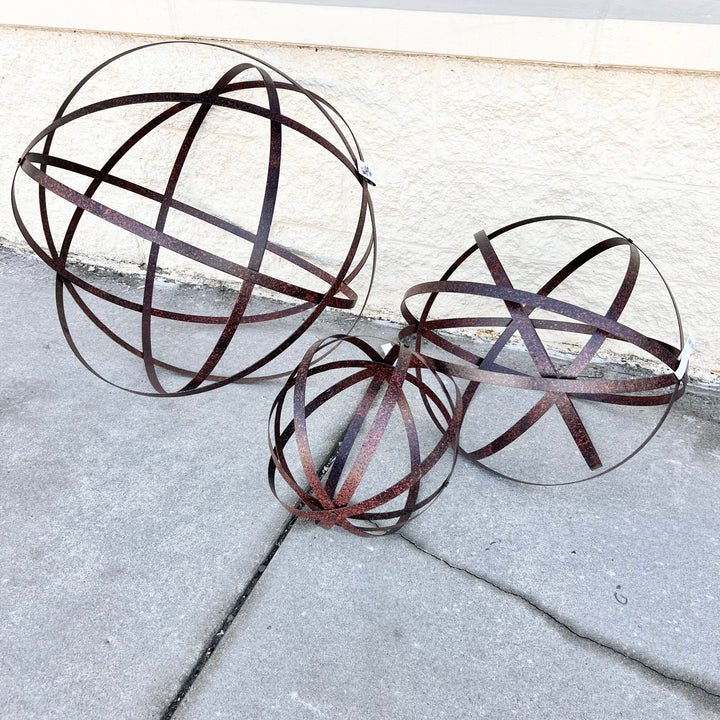 Garden Banded Spheres